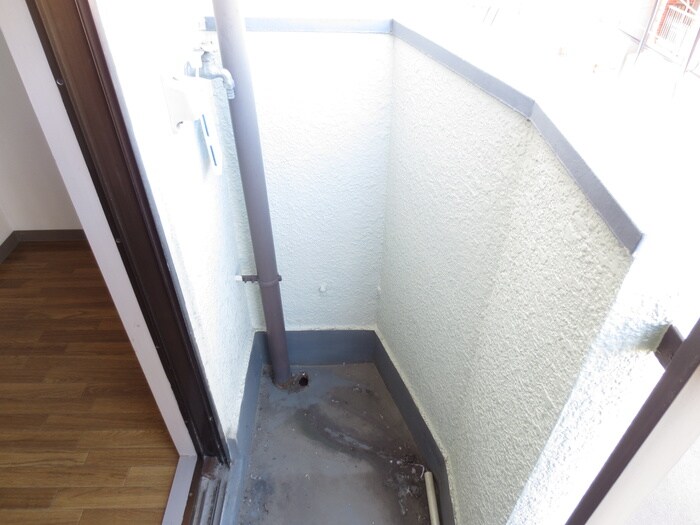 物件内観写真21　(洗濯機置場)