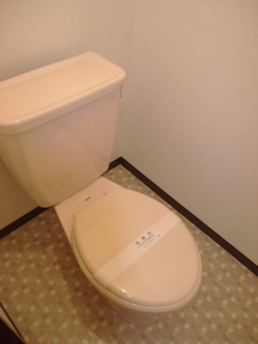 物件内観写真13　(トイレ)