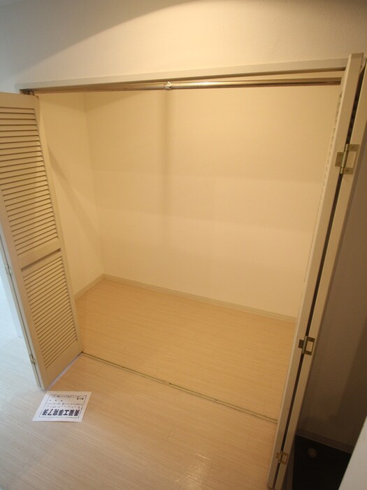 物件内観写真9　(収納)