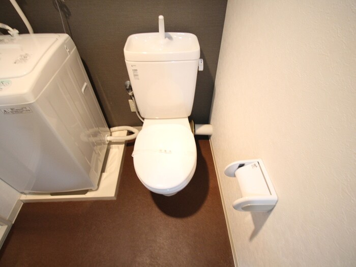 物件内観写真13　(トイレ)