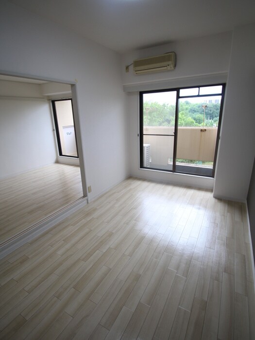 物件内観写真18　(洗面)