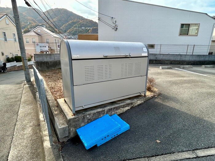 物件外観写真3　(建物設備)