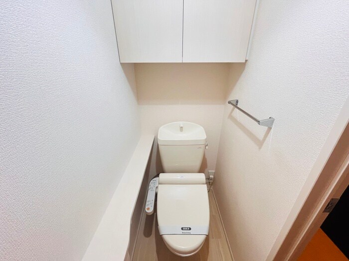 物件内観写真11　(トイレ)