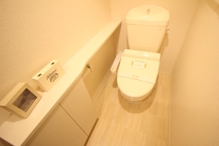 物件内観写真12　(トイレ)