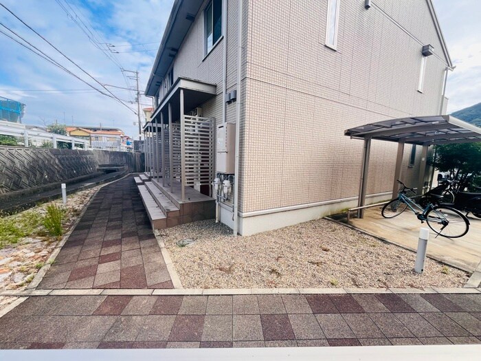 物件内観写真21　(室内からの展望)