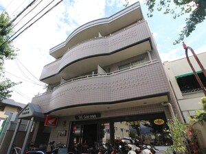 カーサしらかわ外観写真