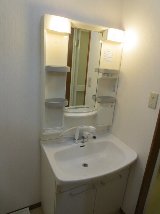 物件内観写真14　(洗面)