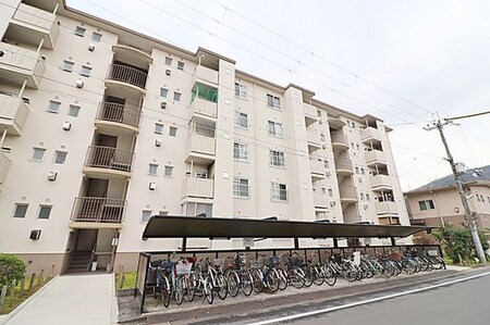 水無瀬青葉ハイツ2号棟（506）外観写真
