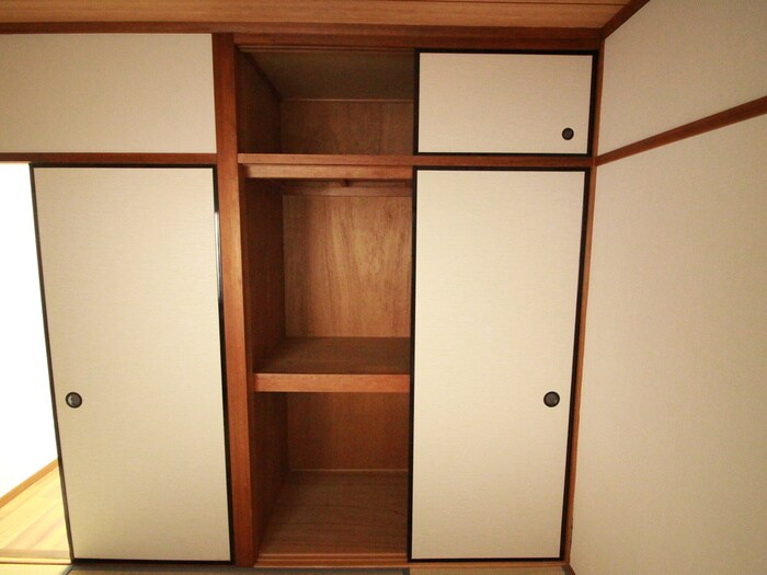 物件内観写真15　(収納)