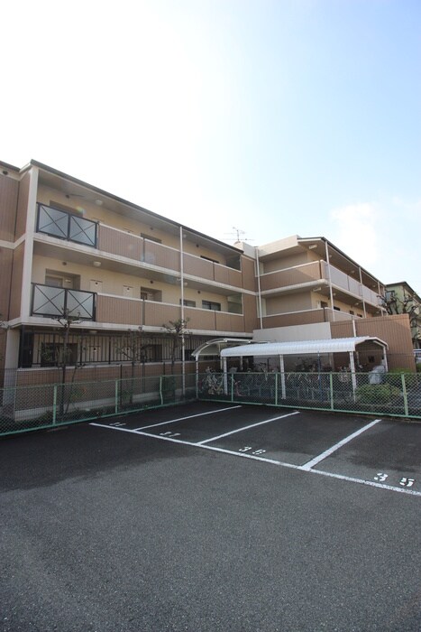 物件外観写真4　(外観写真)