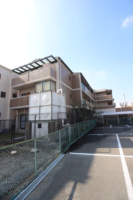 物件外観写真5　(外観写真)