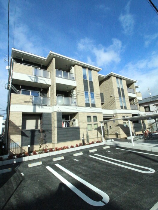 物件外観写真1　(外観写真)