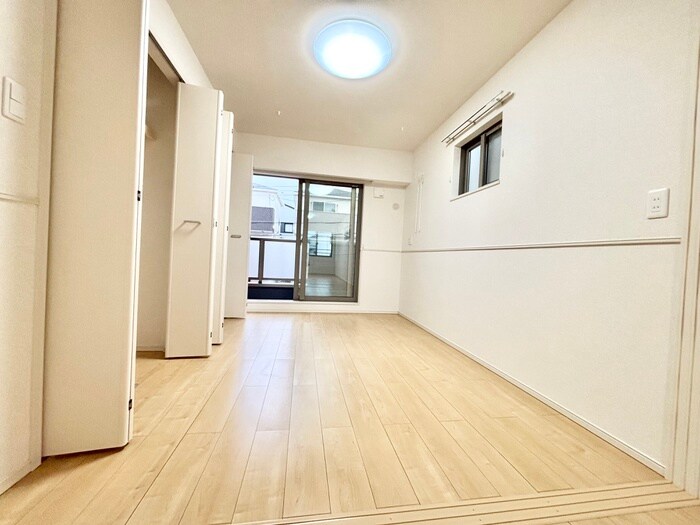 物件内観写真11　(居室)