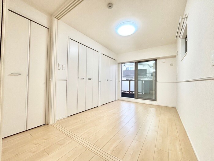 物件内観写真12　(居室)