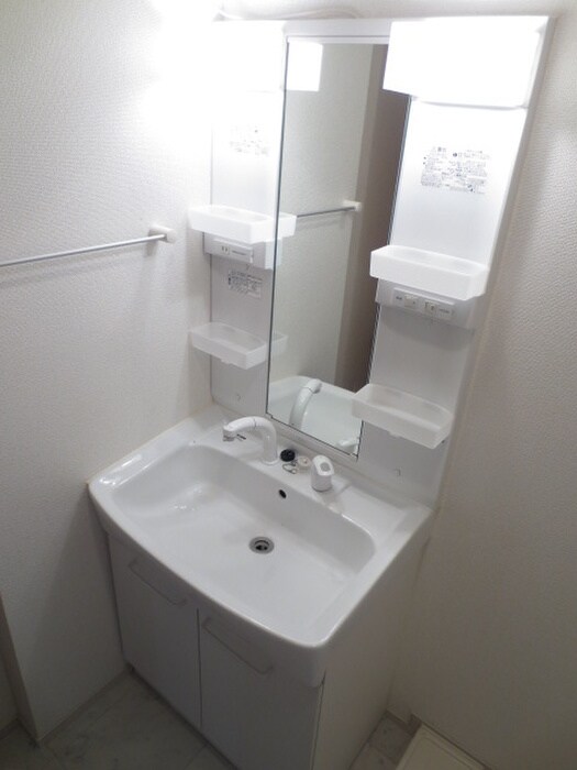 物件内観写真13　(洗面)