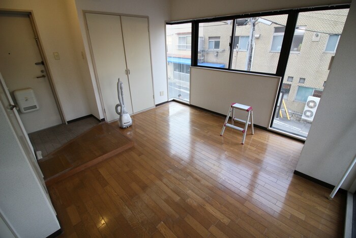 物件内観写真8　(居室)