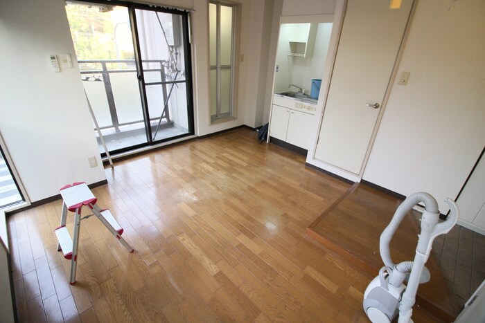 物件内観写真19　(居室)