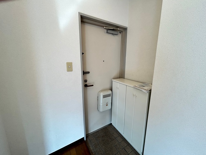 物件内観写真21　(玄関)