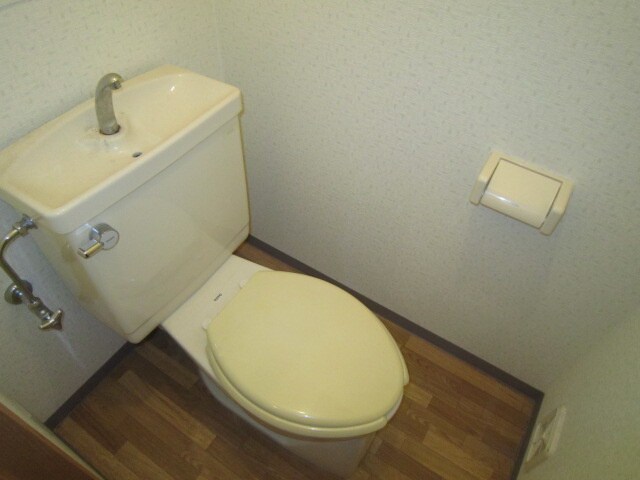 物件内観写真9　(トイレ)