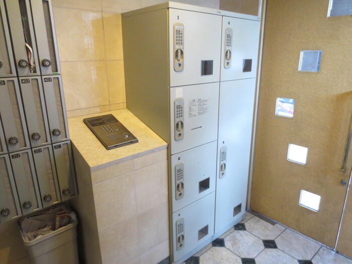 物件外観写真4　(建物設備)