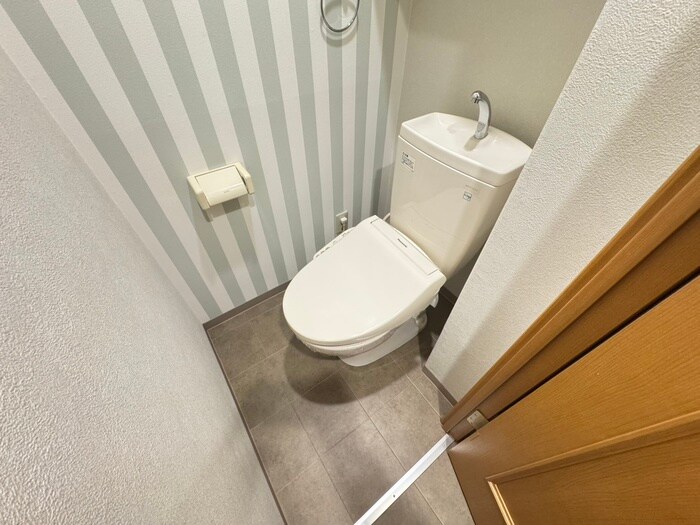 物件内観写真12　(トイレ)