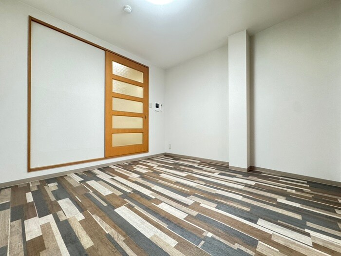 物件内観写真13　(居室)