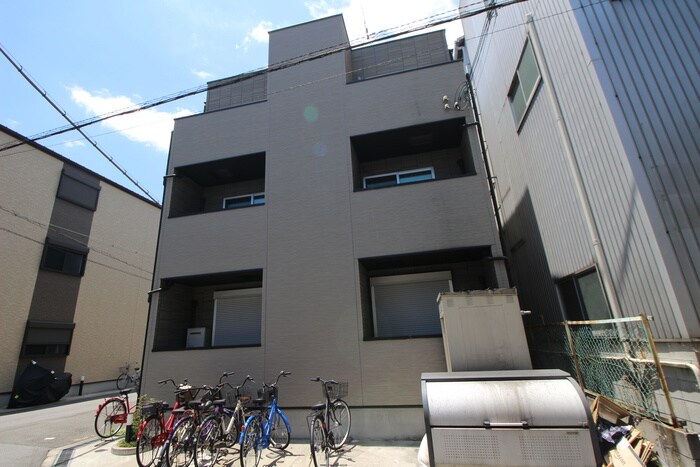 物件外観写真2　(外観写真)