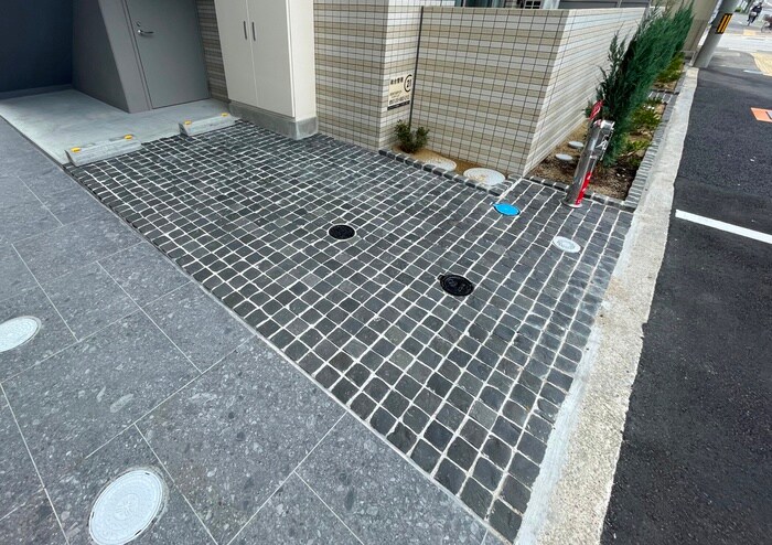 物件外観写真5　(駐車場)