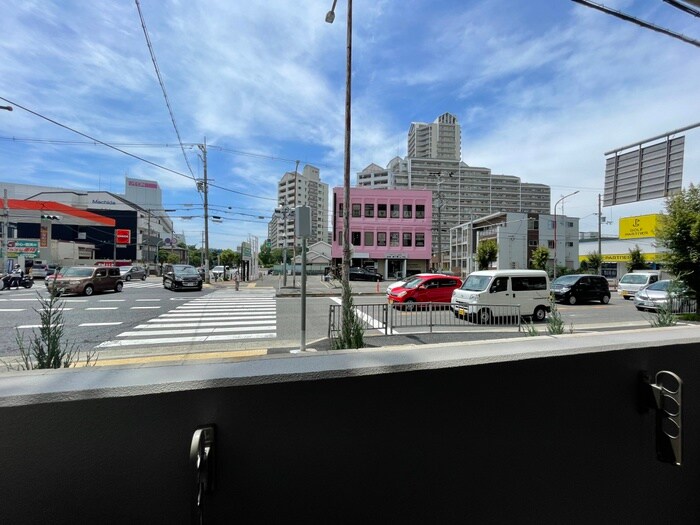 物件内観写真22　(室内からの展望)