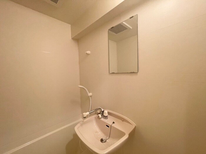 物件内観写真13　(洗面)