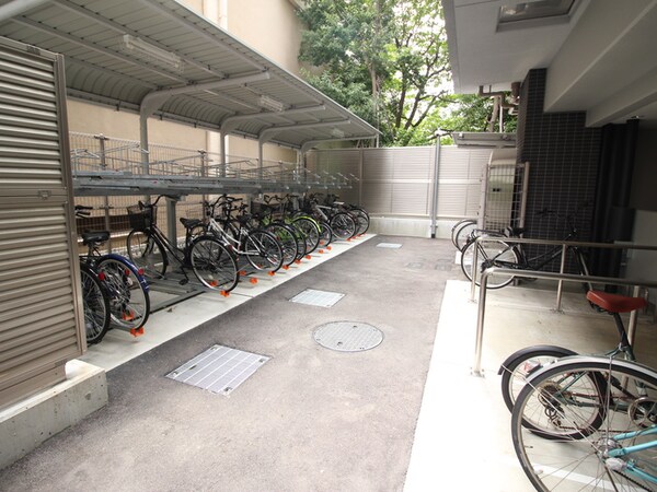 駐輪場