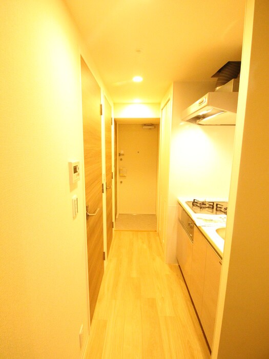 物件内観写真19　(廊下)