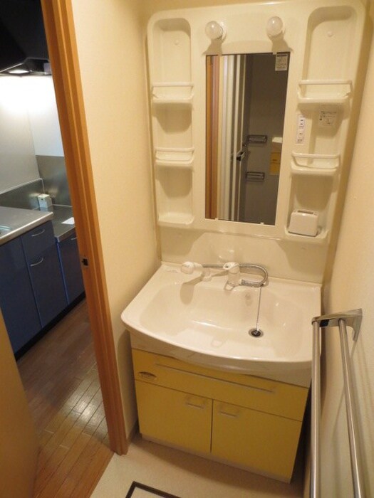 物件内観写真11　(洗面)