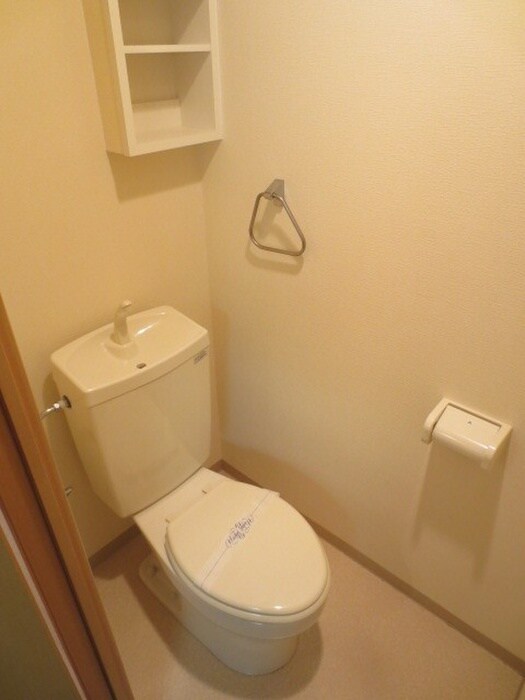 物件内観写真14　(トイレ)