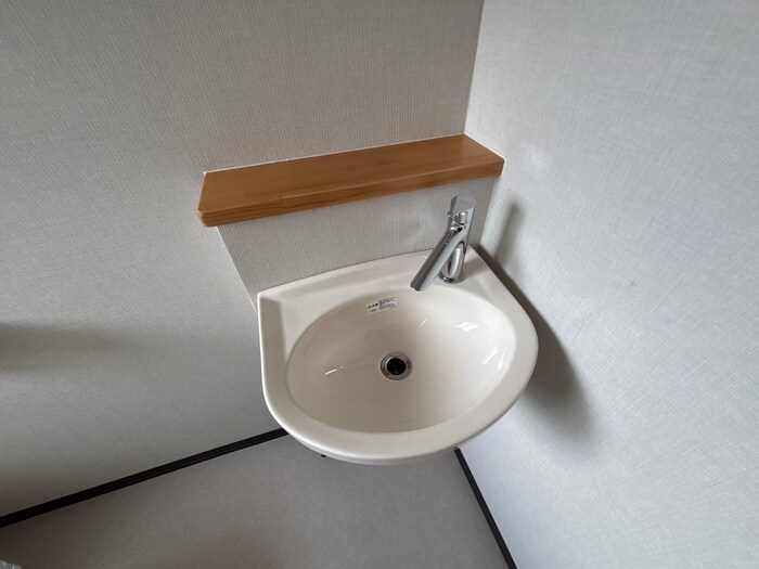 物件内観写真9　(洗面)
