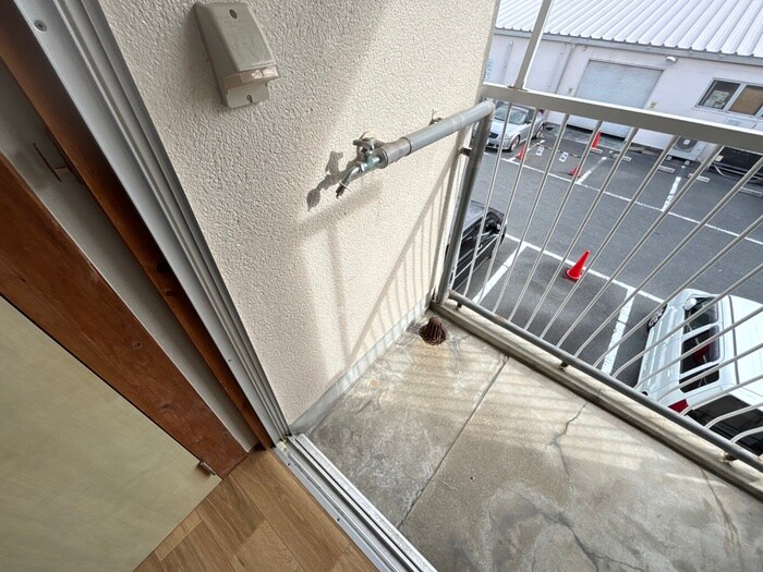 物件内観写真11　(洗濯機置場)