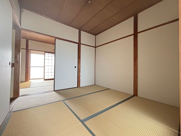 物件内観写真12　(居室)