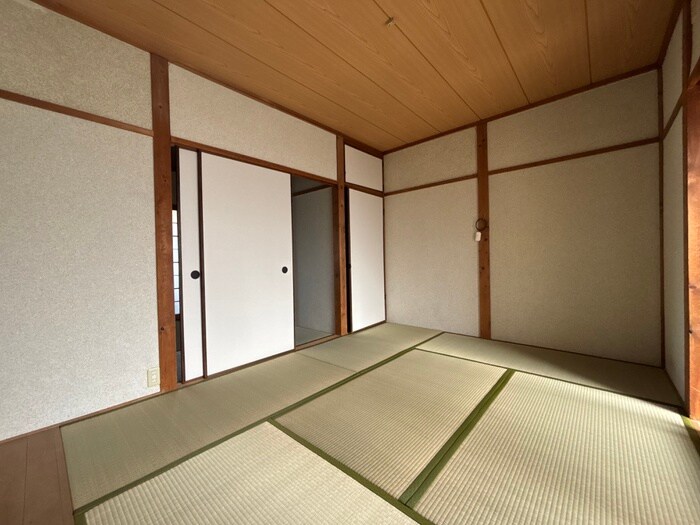 物件内観写真12　(居室)