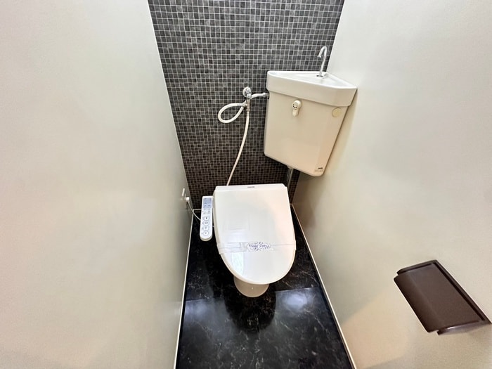 物件内観写真15　(トイレ)