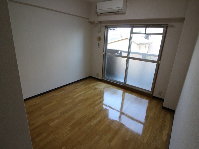 物件内観写真17　(居室)