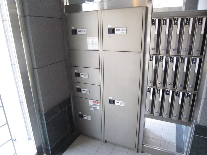 物件外観写真4　(建物設備)