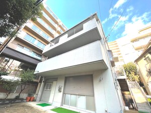熊内7ビル外観写真
