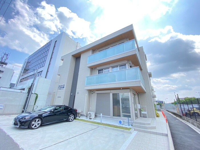 物件外観写真1　(外観写真)