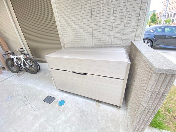 物件外観写真4　(建物設備)