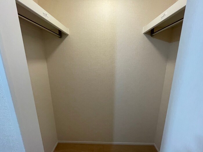 物件内観写真11　(収納)