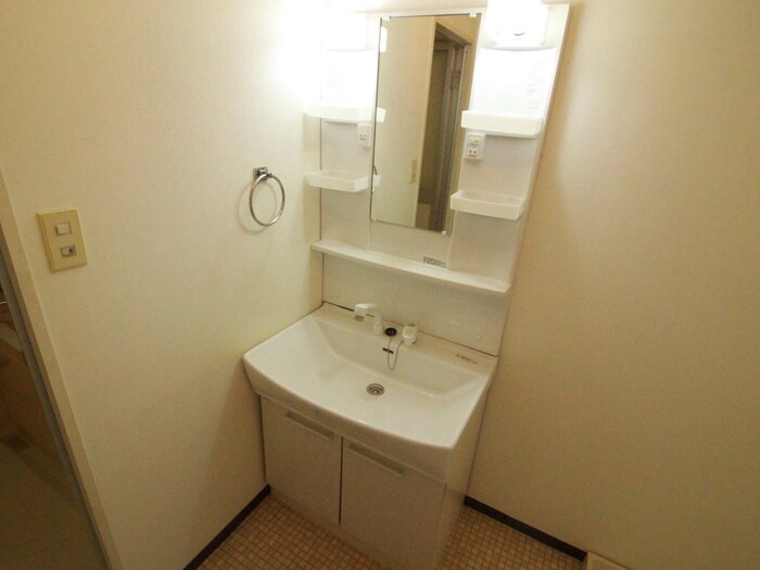 物件内観写真10　(洗面)