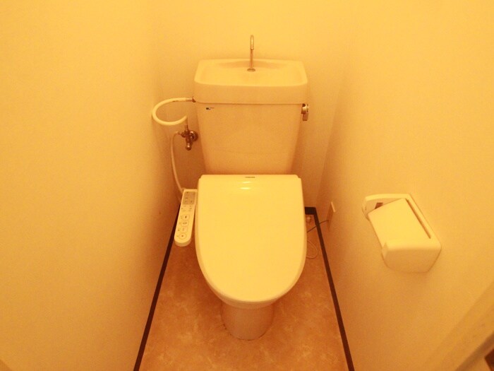 物件内観写真11　(トイレ)