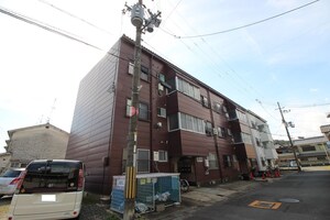 弥生マンション外観写真