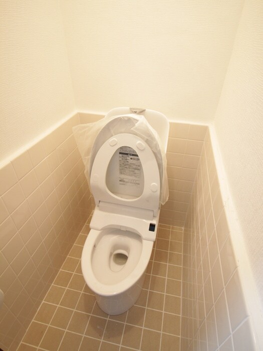 物件内観写真13　(トイレ)