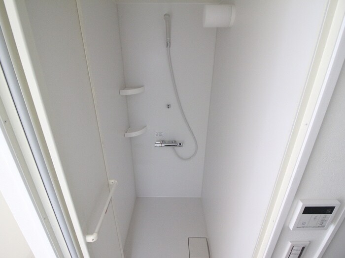 物件内観写真10　(バス／シャワールーム等)